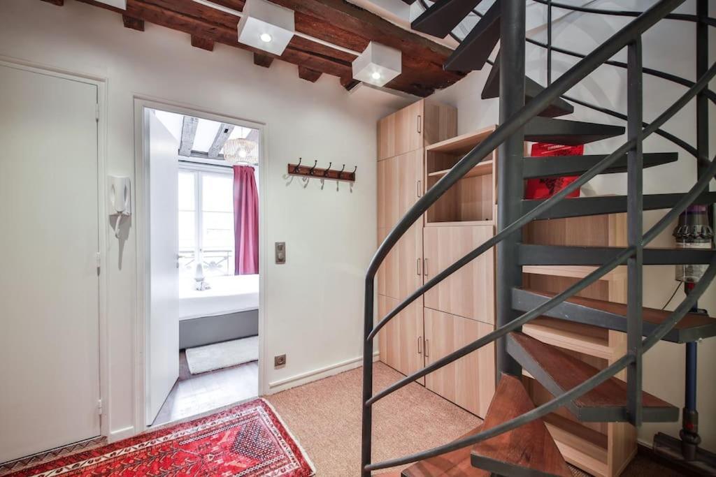 Ferienwohnung Typical Parisian Duplex#4Pers#Le Marais Exterior foto